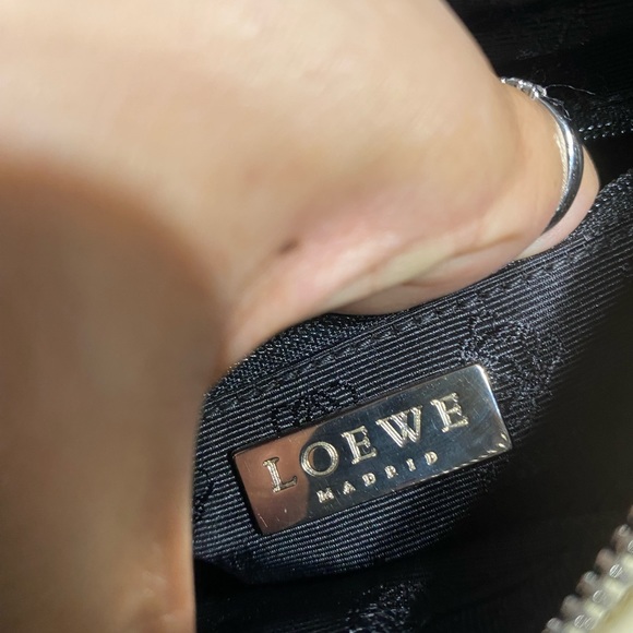 Loewe half moon bag - Sold out  ❤️onmyfbpage❌ - Picture 3 of 17